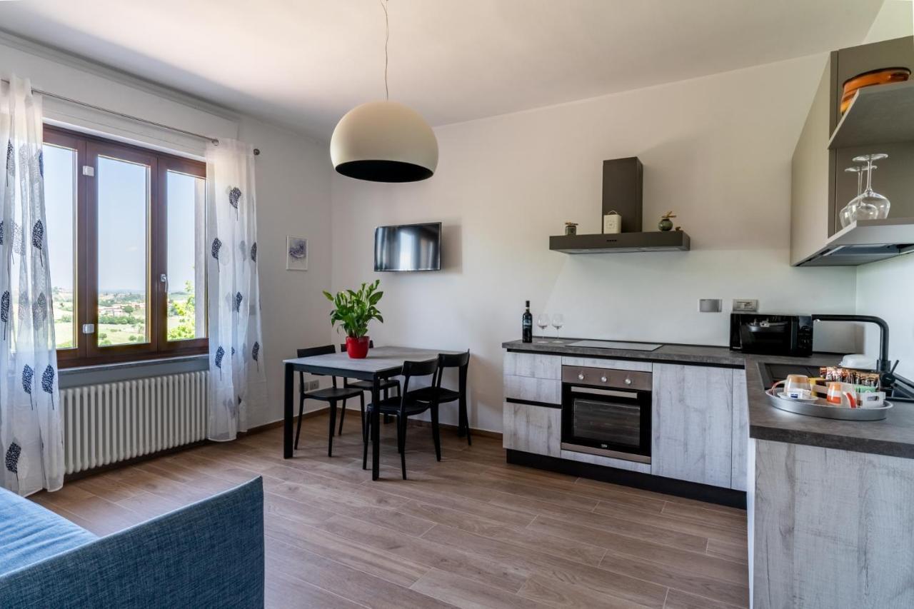 Agriturismo Tenuta La Meridiana Montegrosso d'Asti Luaran gambar