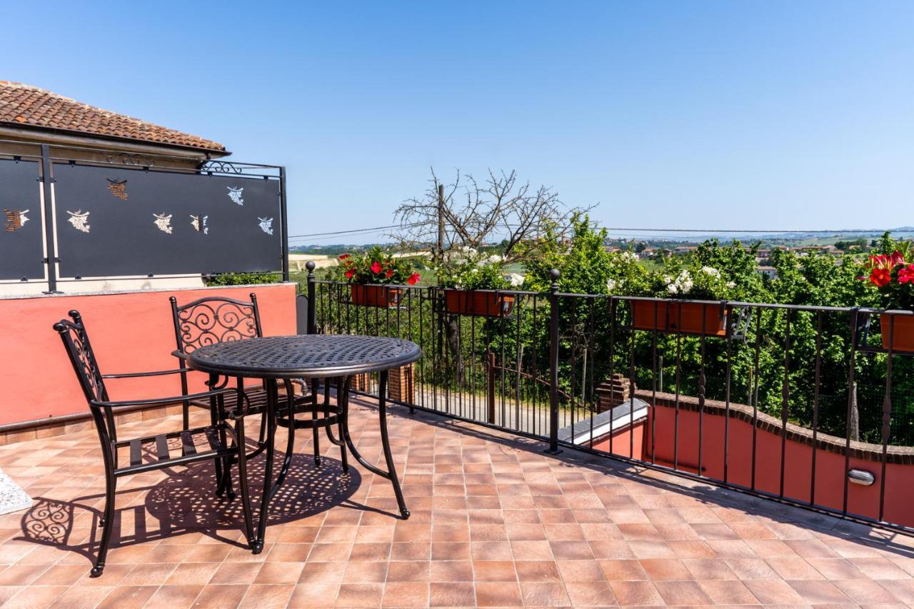 Agriturismo Tenuta La Meridiana Montegrosso d'Asti Luaran gambar