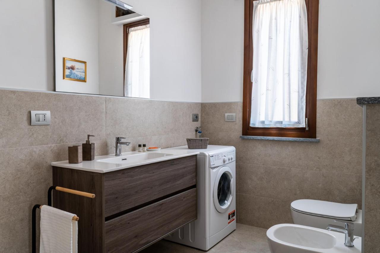 Agriturismo Tenuta La Meridiana Montegrosso d'Asti Luaran gambar